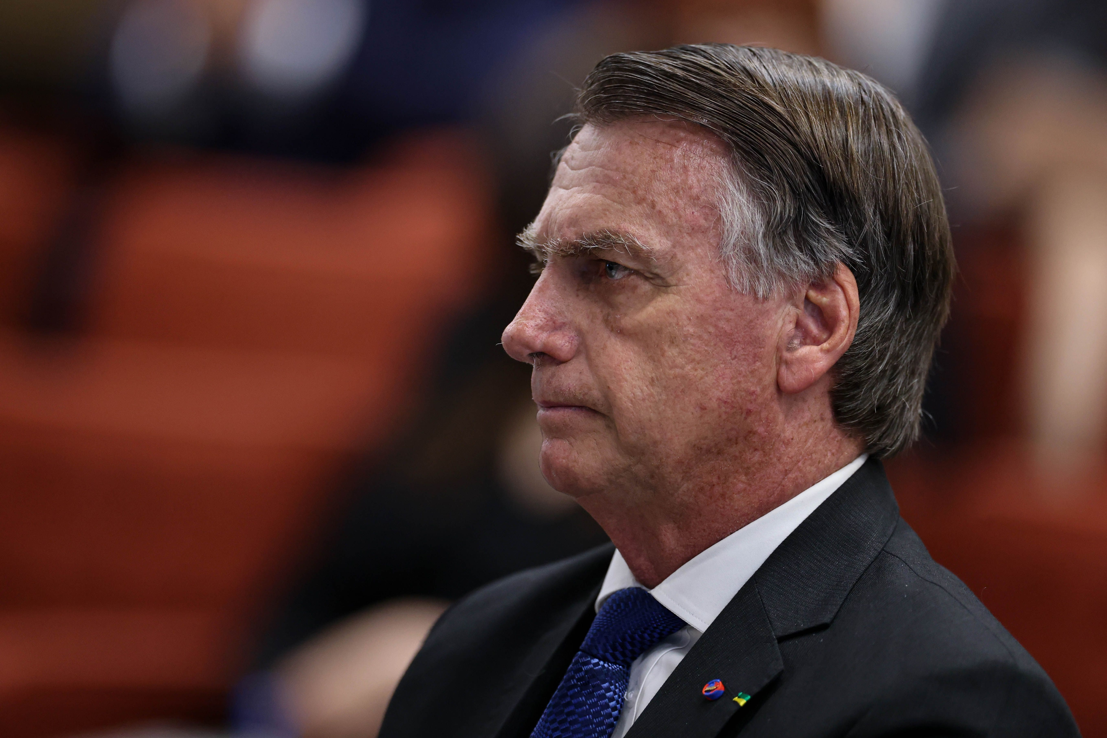 Ecco come reagiscono i figli di Bolsonaro alla decisione di Moraes