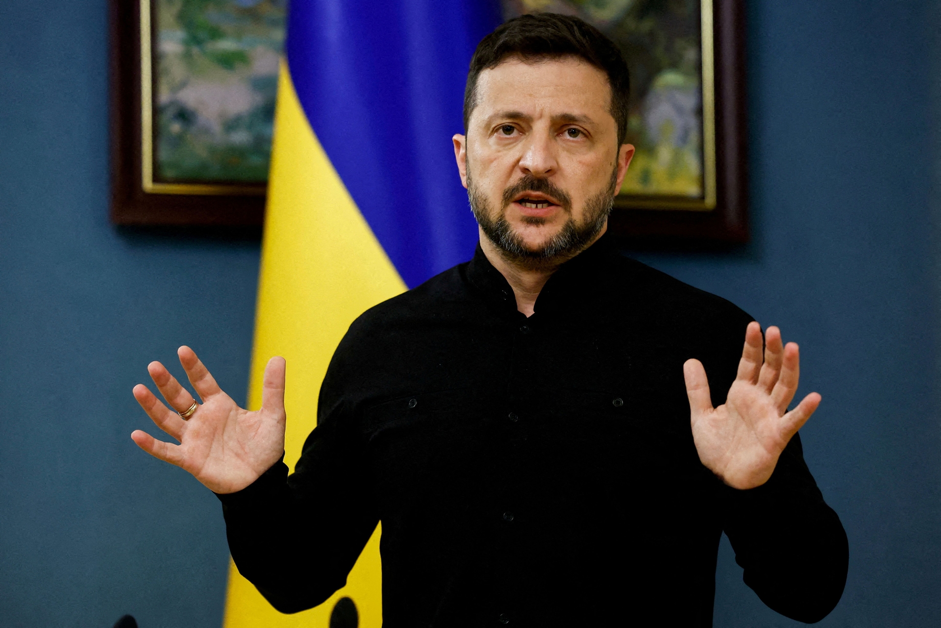 Nos EUA, Zelensky diz estar confiante em garantir a segurança da Ucrânia