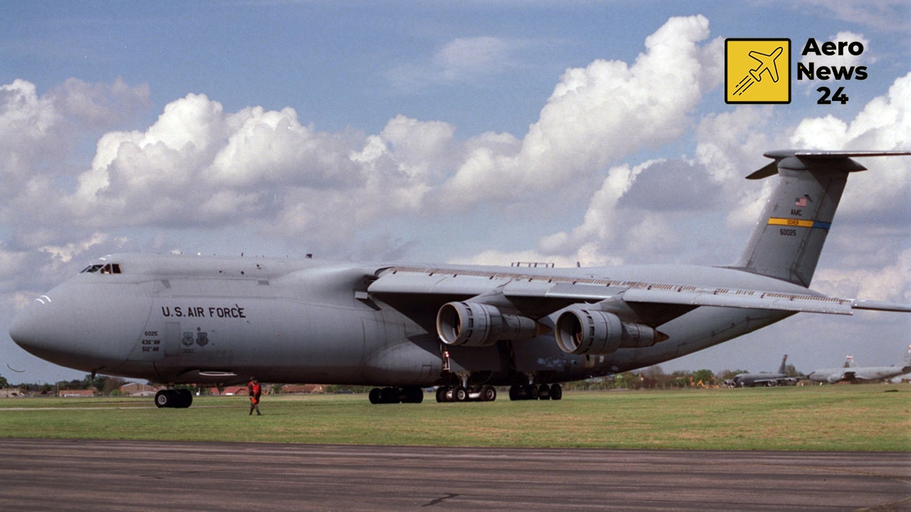 USA schicken C-5M Super Galaxy-Flugzeug zu einem Ziel nahe der iranischen Grenze