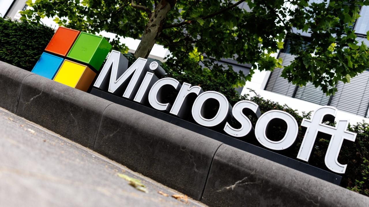 ¿Se avecina un gran crecimiento de la IA?: Microsoft: Wells Fargo eleva el precio objetivo debido al negocio de IA