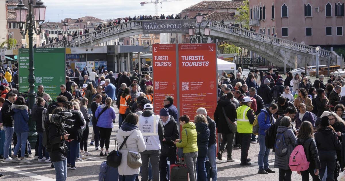 Decifrazione. Sovraffollamento turistico: quote, restrizioni Airbnb... come si sta organizzando la risposta in alcune città