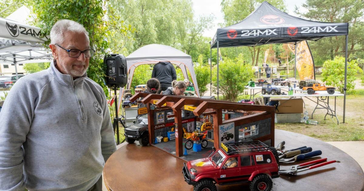 Steinbourg: Off-road radio-controlled model cars put on a show