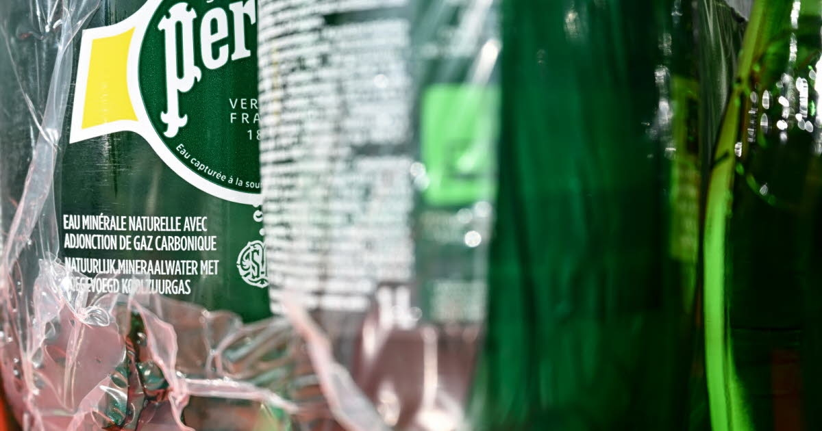 Beleid. Schandaal rond flessenwater: voormalig minister van Volksgezondheid geeft 'oordeelsfout' toe