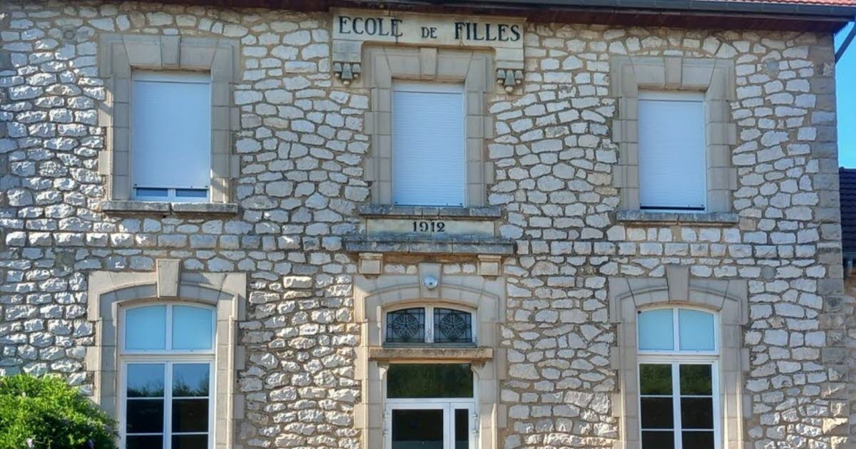 Mouthier-en-Bresse. Okul yenilemeleri, yönetim yazılımları... Belediye borçlanmadan yatırım yapıyor