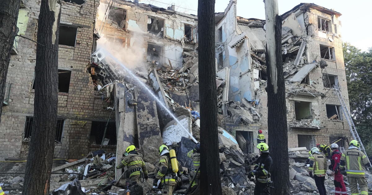 Oorlog in Oekraïne: Kiev doelwit van "enorme bomaanslag" met minstens vijf doden