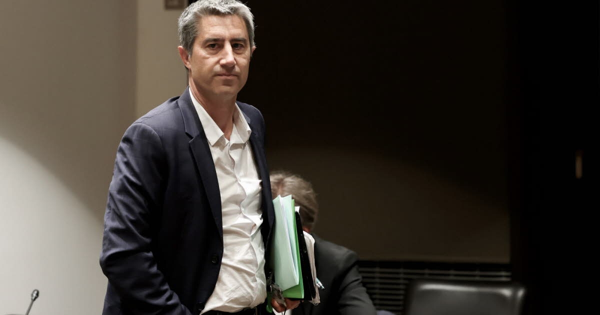 Siyaset. Sivil haklardan mahrumiyet: François Ruffin'in vergi kaçıranlara karşı radikal fikri