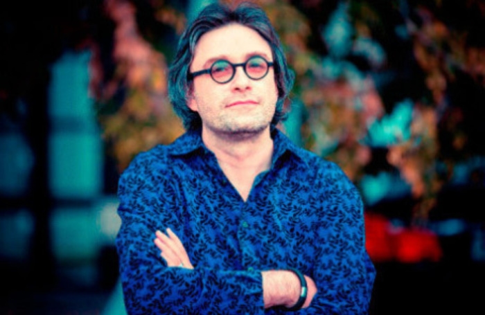Três, sete, ás: por que a Rússia quer limitar o número de cartões bancários por pessoa. Comentário de Semyon Novoprudsky