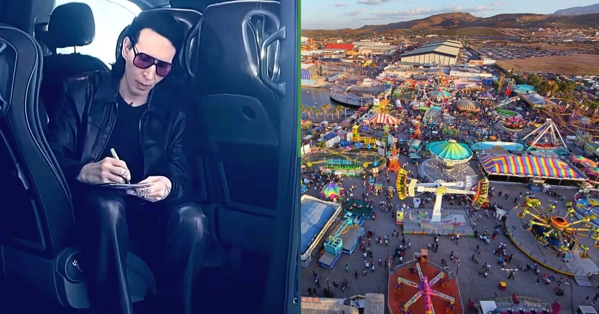 Marilyn Manson, St. Louis Fuarı'nda harcamalarını yönetirken görüntülendi.