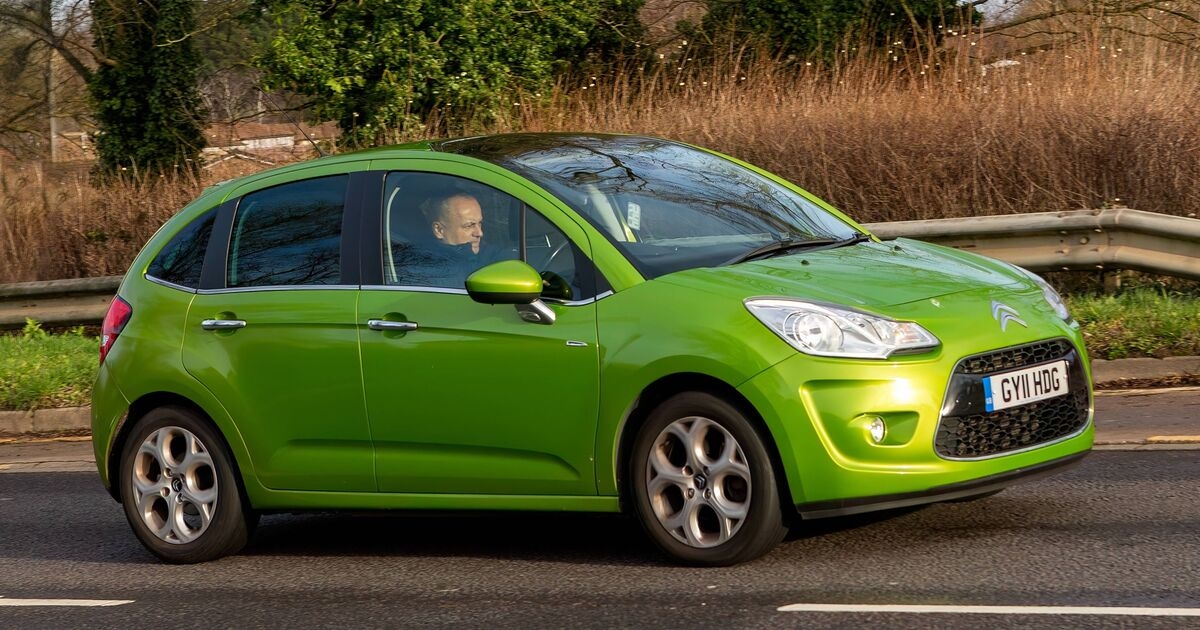Urgent 'stop driving' warning for two popular cars as serious fault found