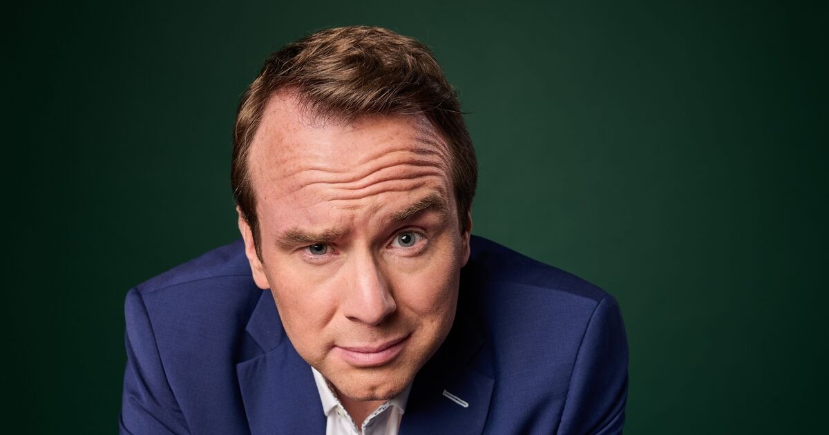 El comediante Matt Forde habla sobre el primer año de Starmer, la "potente amenaza" de Farage y la lucha contra el cáncer.