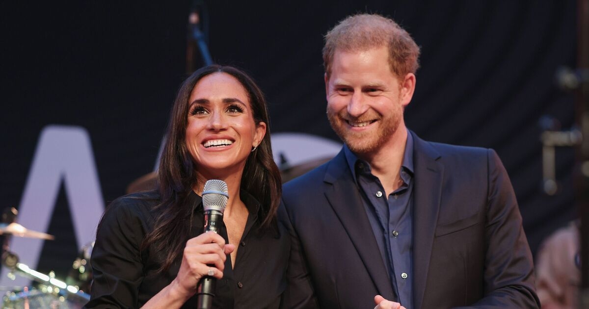 Royal Family LIVE: Prince Harry and Meghan savaged as ‘world's most boring' couple