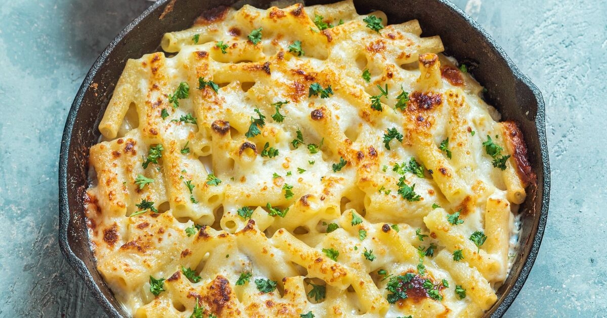 Liefhebbers van macaroni en kaas zullen dol zijn op dit recept voor 'supergroenten' met 530 calorieën