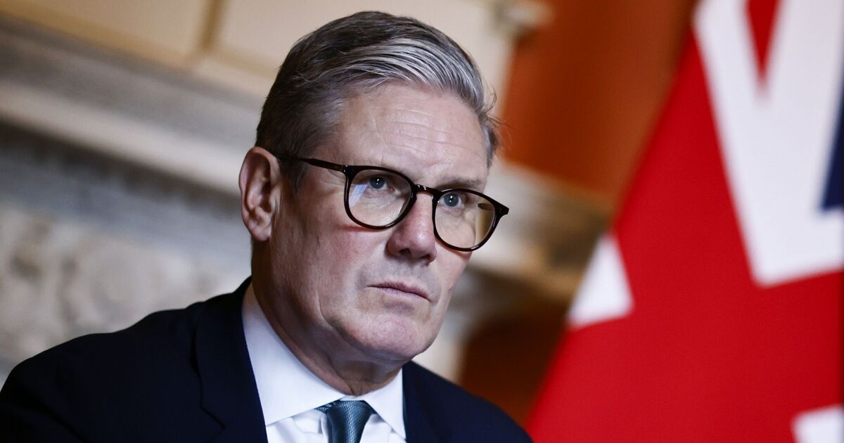 Umiliazione per il "ferito" Keir Starmer mentre gli alleati di Angela Rayner affermano che se ne andrà entro un anno