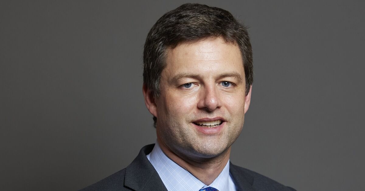 Poseł twierdzi, że miejscowy ksiądz odmówił mu udzielenia komunii świętej po tym, jak poparł eutanazję