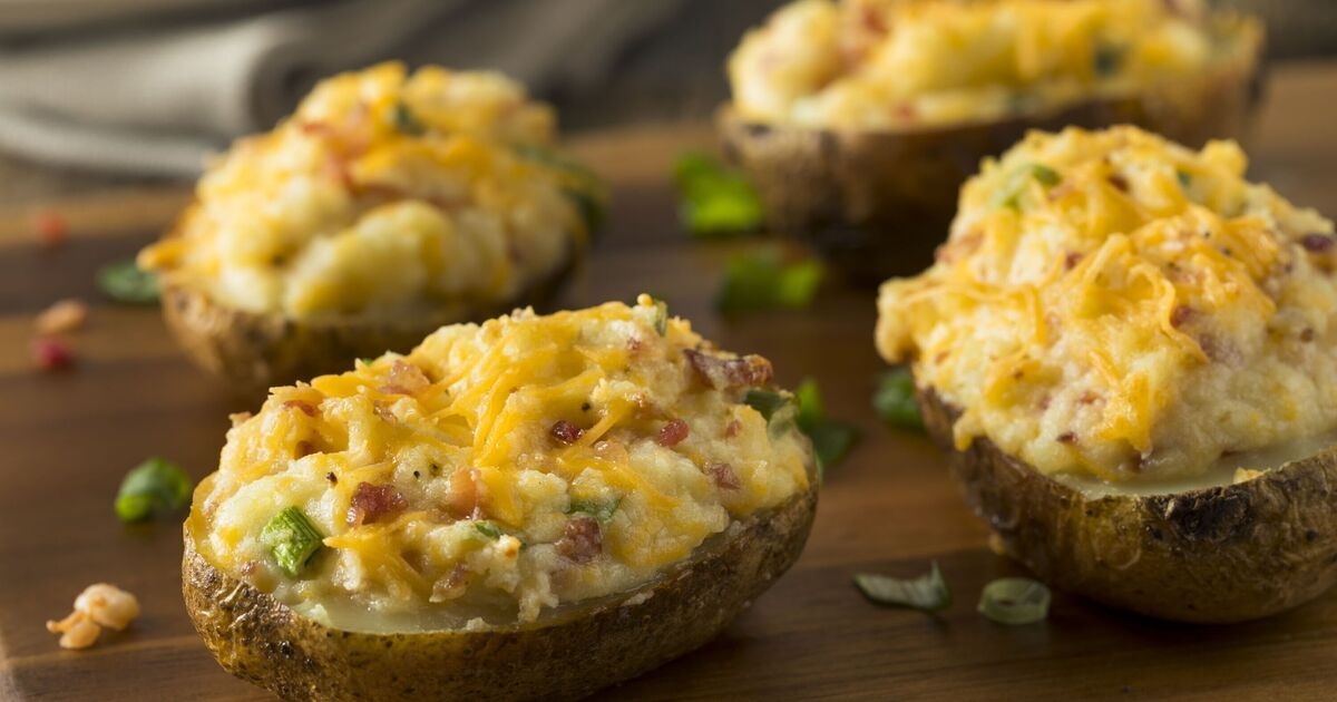 Ofenkartoffeln schmecken mit einfachem Belag am besten – nicht mit gebackenen Bohnen