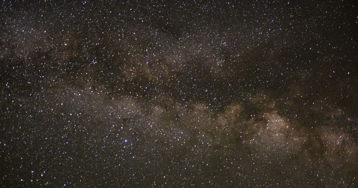 Gli scienziati sono sconcertati dalla misteriosa sfera nello spazio che potrebbe fornire una visione "rara" dell'universo