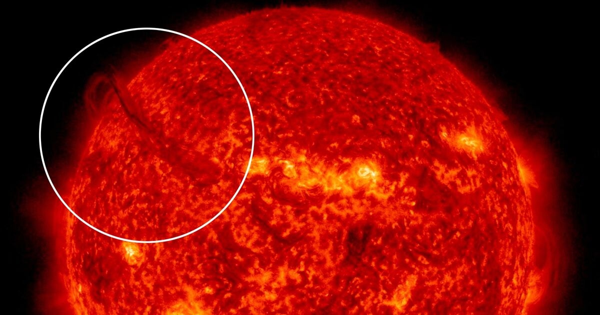 Unglaublicher Sonnenausbruch von 400.000 Kilometern Länge gräbt „Feuerschlucht“ durch die Sonne