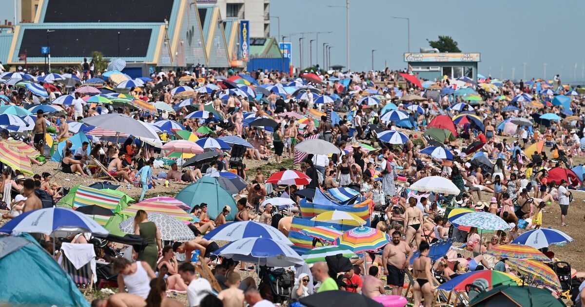 UK to be hotter than Barcelona as weather maps show exact date when 36C will hit