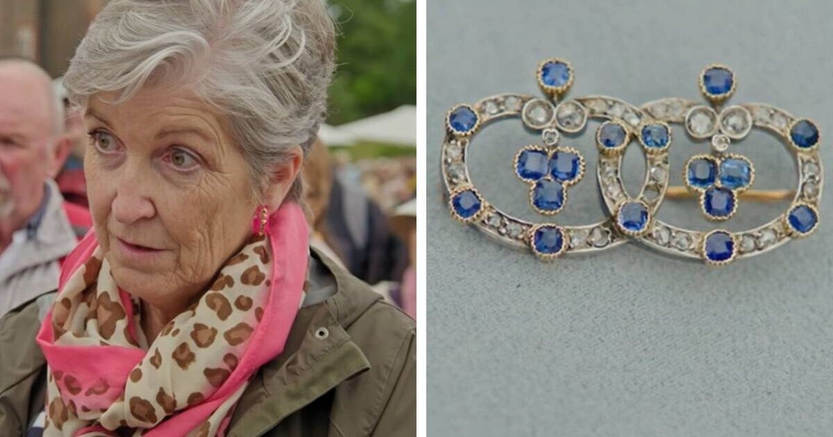 Un invitado de Antiques Roadshow se sorprende al ver un broche de una tienda benéfica de £2,50 con un precio desorbitado.