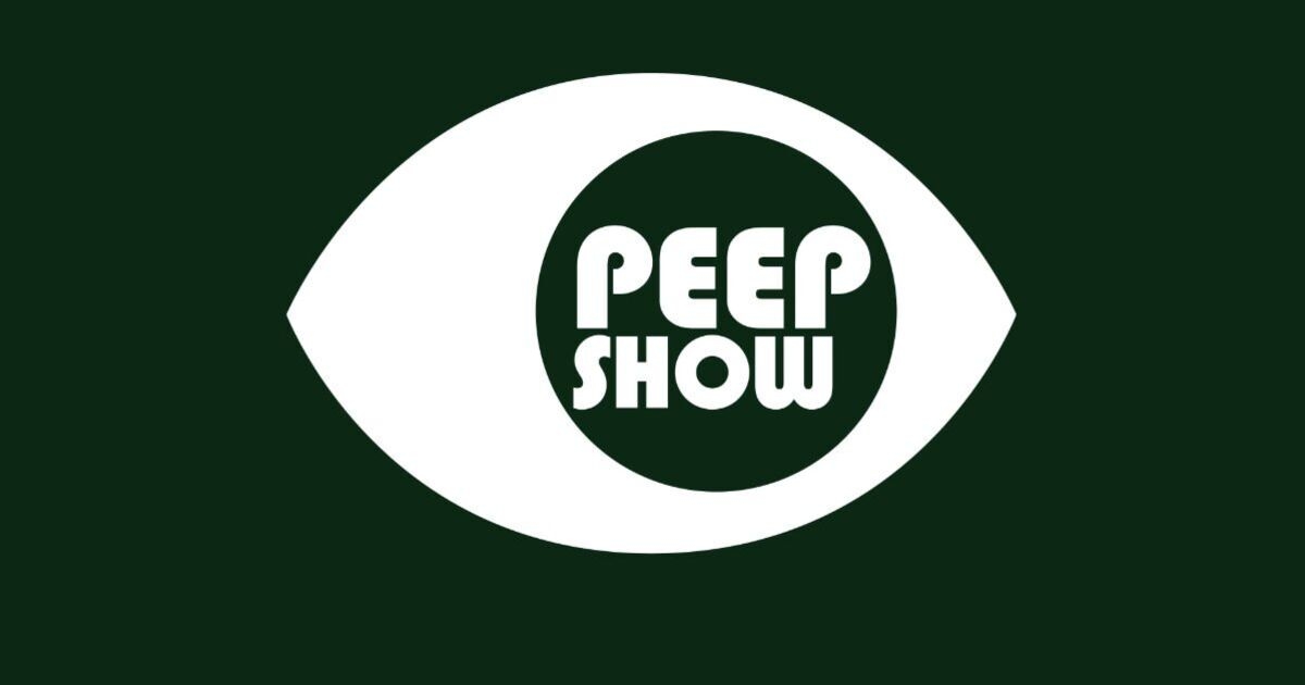 La star del Peep Show è irriconoscibile dopo un decennio dalla fine dello show di successo