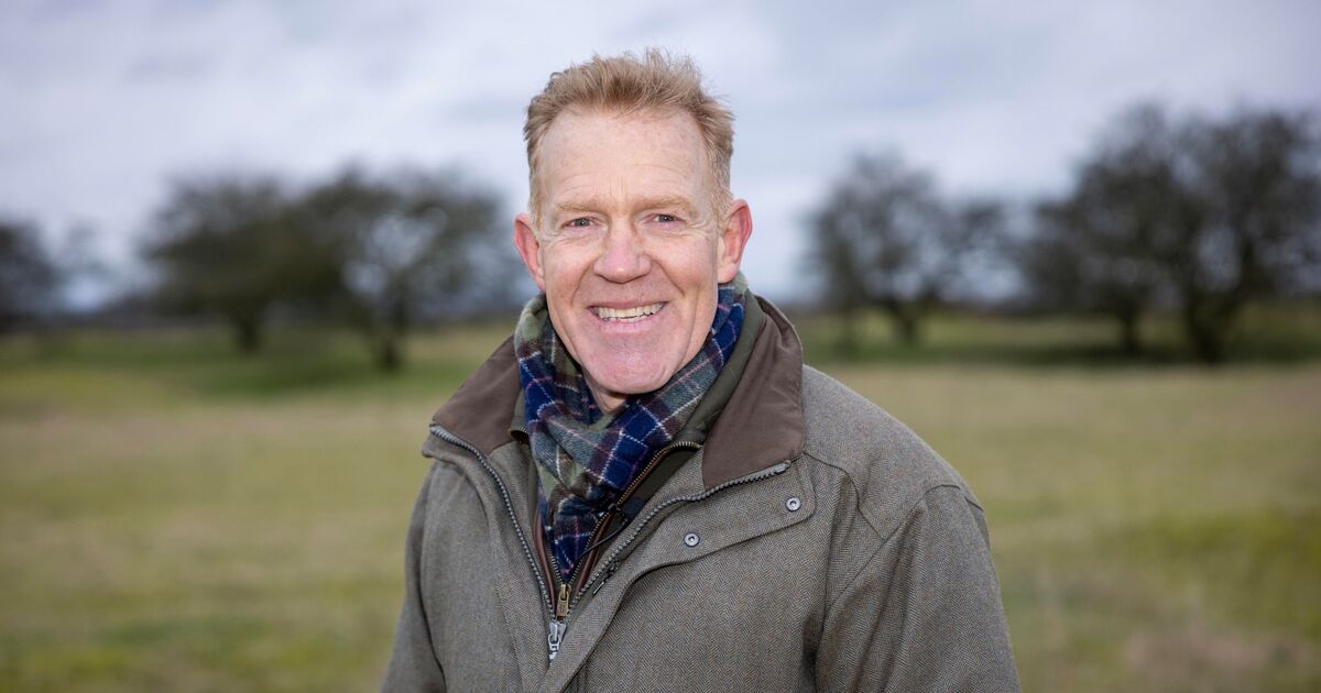 Adam Henson de Countryfile se llena de apoyo al emitir un emotivo anuncio sobre su granja