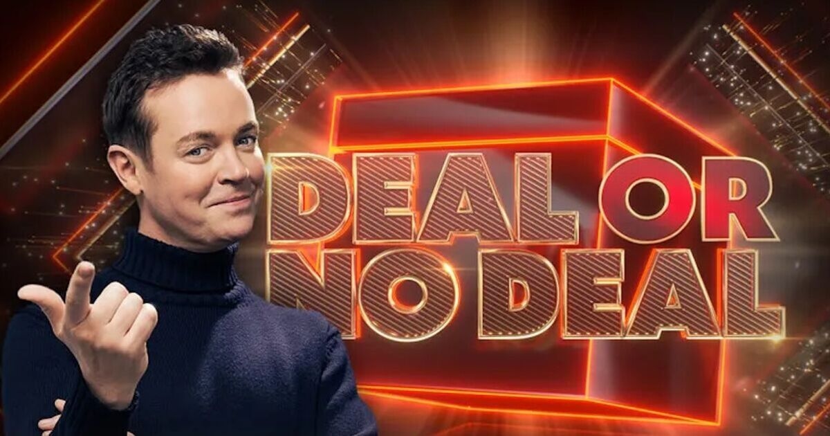 Il momento in cui il conduttore di Deal or No Deal urla "non toccarlo" mentre la scatola fa la storia
