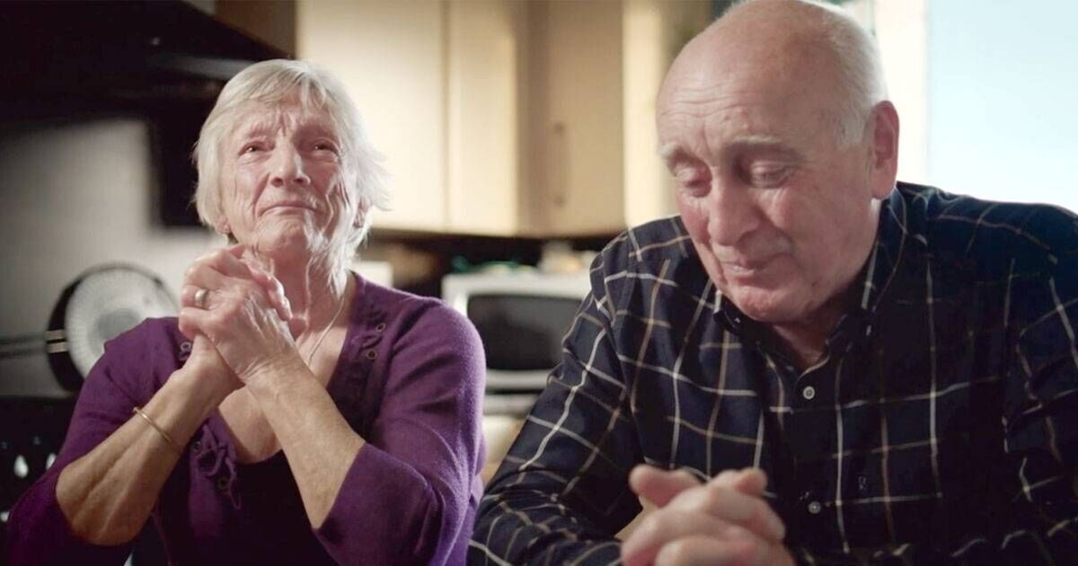 La madre dell'assassino di Orkney Michael Ross scoppia in lacrime dopo aver affrontato il figlio per omicidio