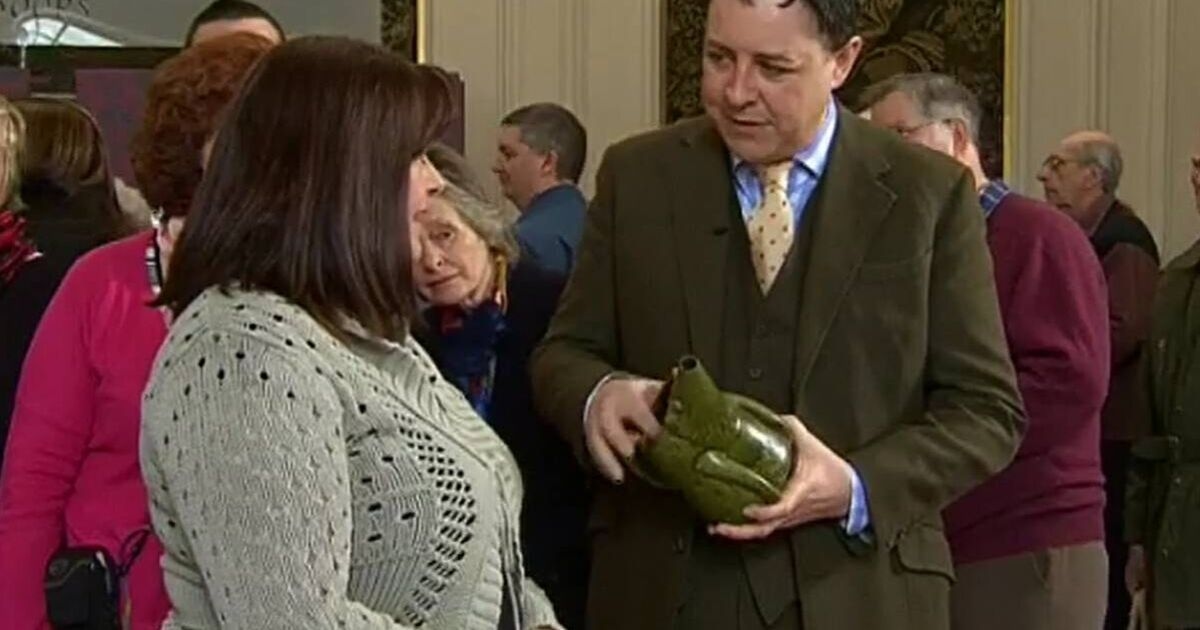 Experte der Antiques Roadshow warnt Gäste davor, „hässliche“ Krüge zu verwenden, da er echte Werte teilt