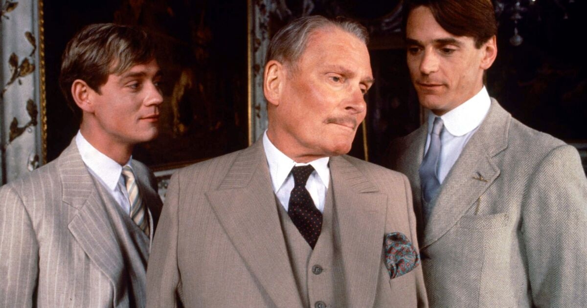 Downton Abbey hayranları için 'mükemmel' dönem draması artık ücretsiz olarak yayınlanıyor