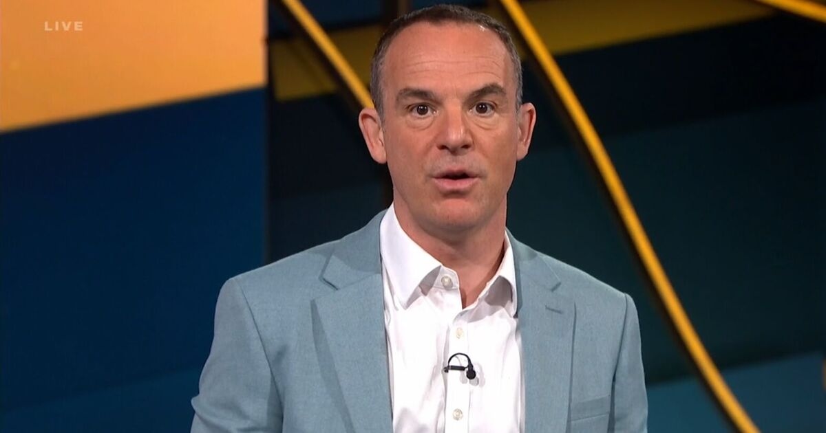 Martin Lewis, iki çekle emeklilik maaşının 180.000 £'a kadar artırılabileceğini söylüyor