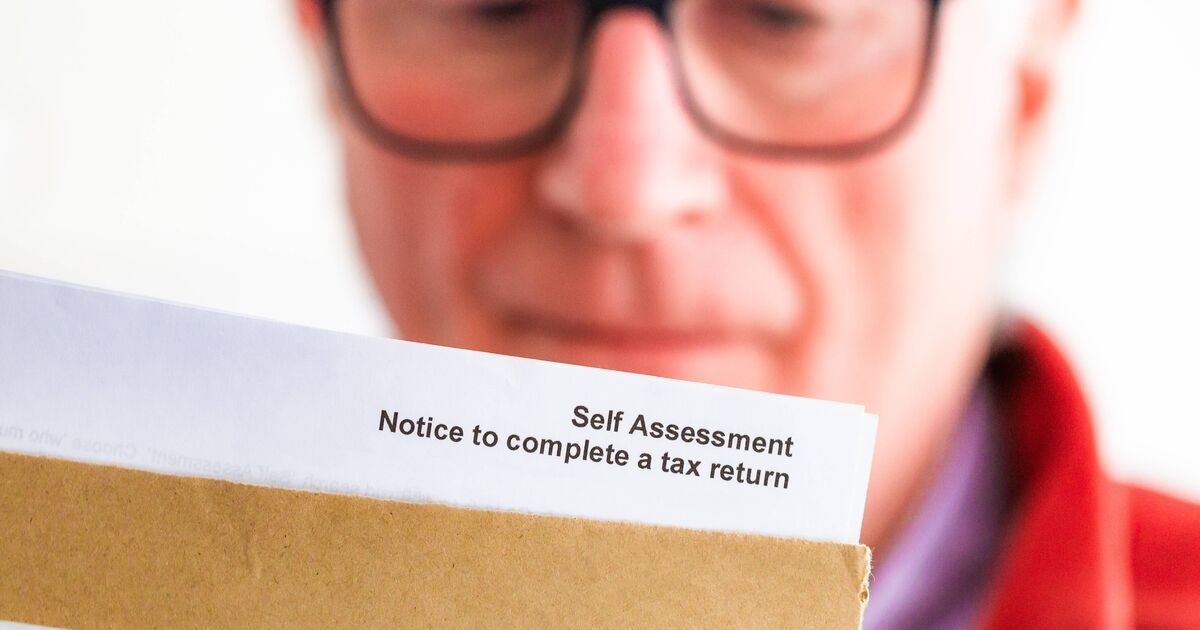 HMRC heeft een afteltermijn van 12 dagen, omdat mensen mogelijk betalingen moeten doen