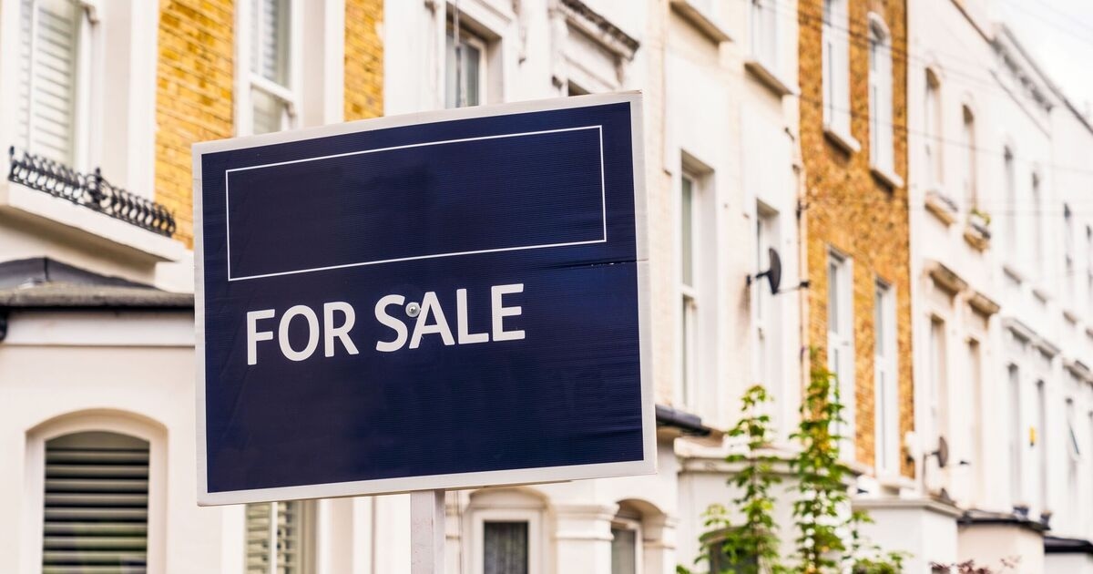 UK house prices drop by £4,969 as savvy sellers come to market with 'competitive' pricing