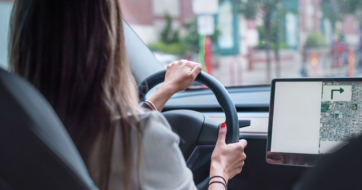 DVLA diz que 'você deve' ou arrisca uma multa de £ 1.000 em lembrete aos motoristas