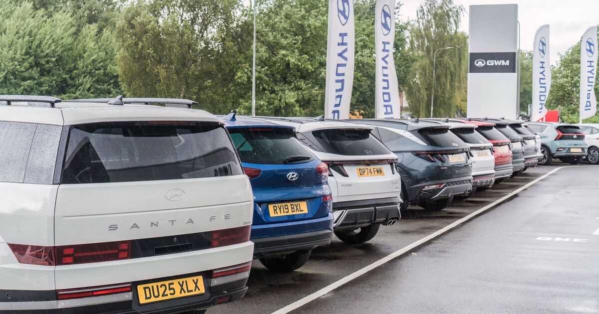 Grote Britse autodealer kondigt plotselinge sluiting aan