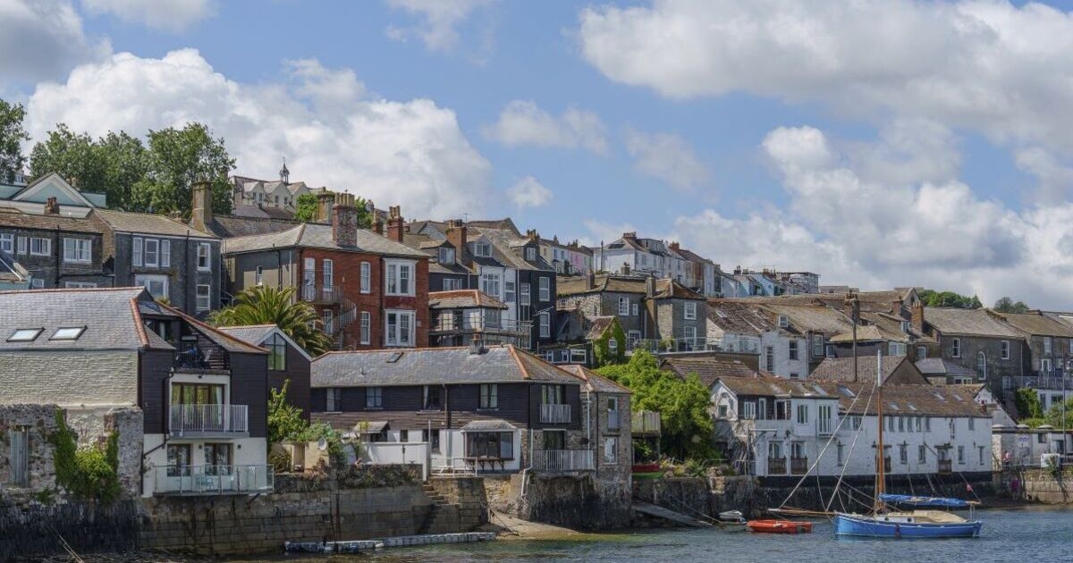 Невероятный маленький приморский рыночный городок в Великобритании, полный независимых магазинов.