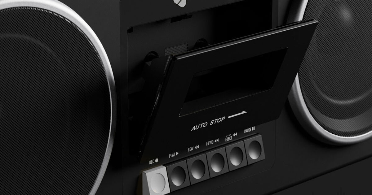 Esqueça o streaming de música e desenterre suas fitas antigas - o boombox dos anos 80 está de volta