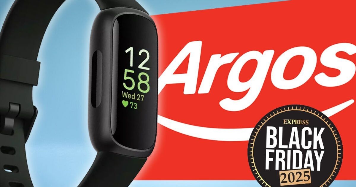 Argos müşterileri, 60 sterlinden daha düşük fiyata en yeni Fitbit'i satın almak için yarışıyor