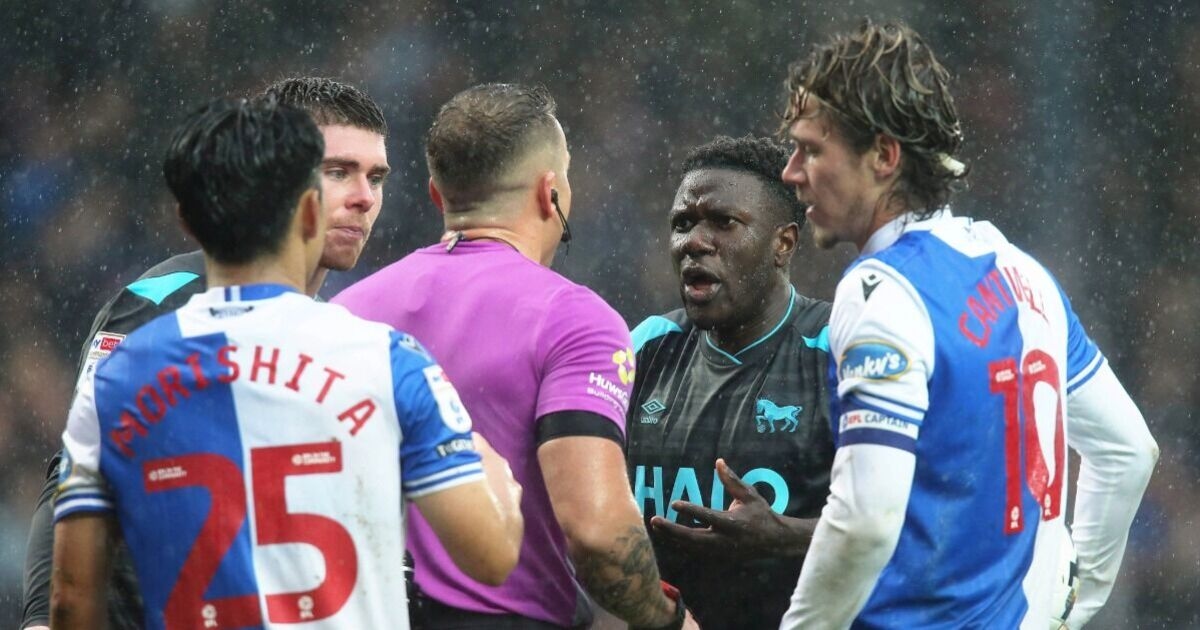 Confirmada la decisión de repetir el partido entre Blackburn y Ipswich tras ser suspendido a 10 minutos del final