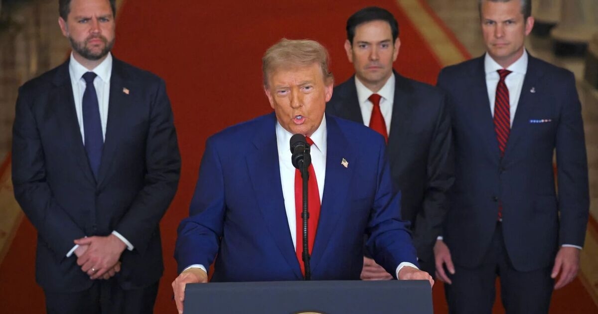 Trump afferma che i siti nucleari dell'Iran sono stati "distrutti" dalle bombe in un audace attacco aereo statunitense