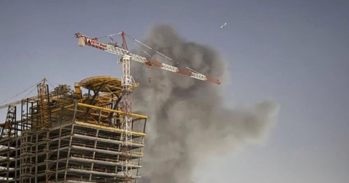 Alto el fuego de Trump en directo: El acuerdo parece incierto mientras siguen explotando bombas en Oriente Medio