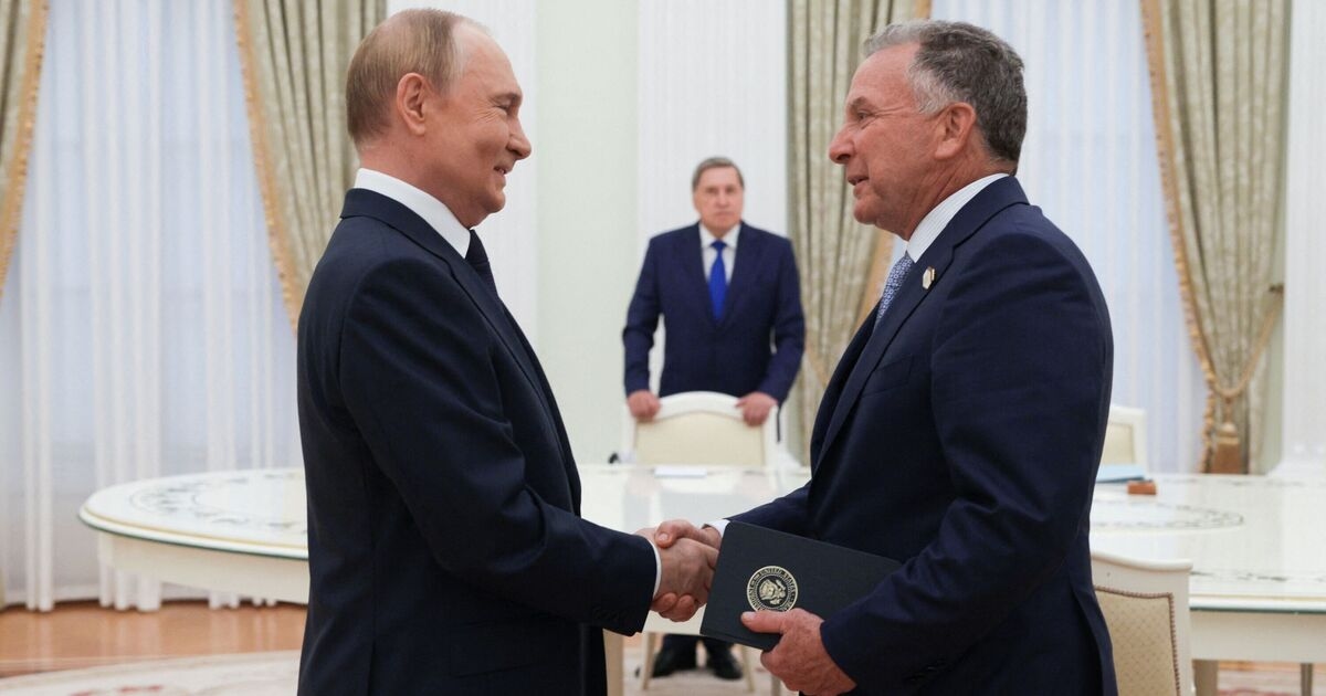 Putin incontra l'inviato speciale di Trump in Russia nella speranza di colloqui di pace dell'ultimo minuto