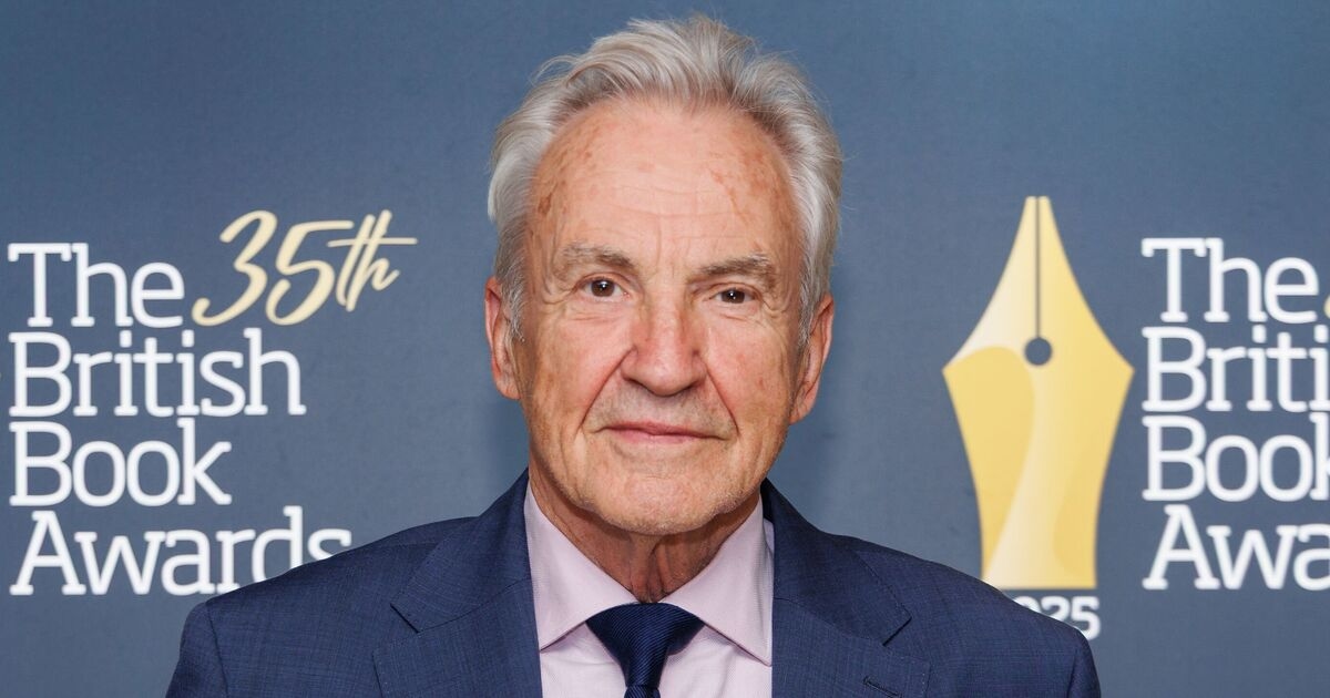 La star di EastEnders Larry Lamb rivela aggiornamenti sul suo futuro nella soap opera