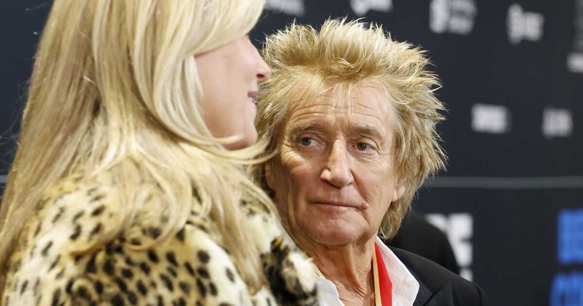 Ataque contundente de Rod Stewart ao chefe da indústria de lingerie por causa da briga com Penny Lancaster