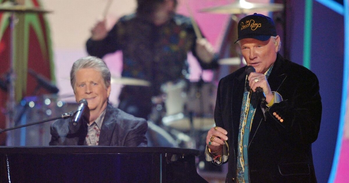Mike Love de los Beach Boys: incluso cuando mi primo Brian no podía hablar, cantábamos juntos