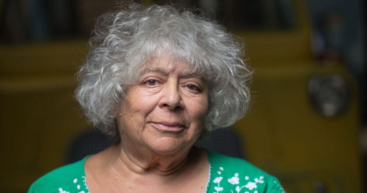 Miriam Margolyes odpowiada na plotki o „nieuchronnej śmierci”, dzieląc się obawami dotyczącymi jej stanu zdrowia