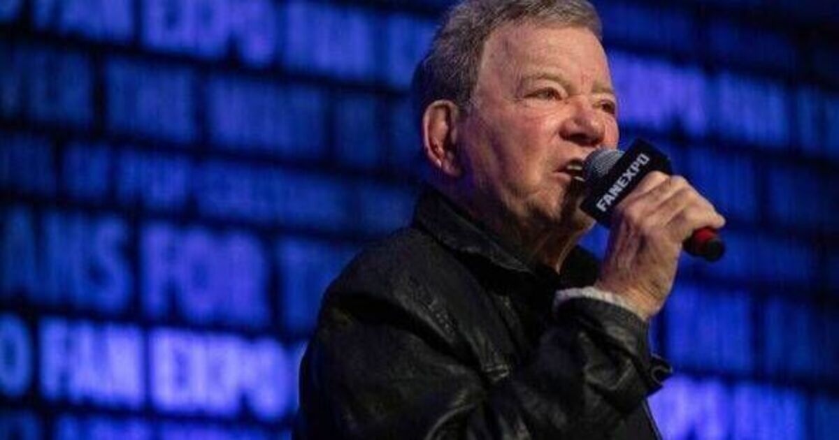 El ícono de Star Trek, William Shatner, de 94 años, fue trasladado de urgencia al hospital después de una "emergencia médica"