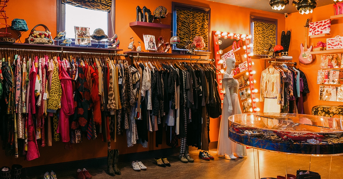 Her Ünlünün ve Moda Editörünün Sıkça Ziyaret Ettiği Los Angeles Vintage Mağazası