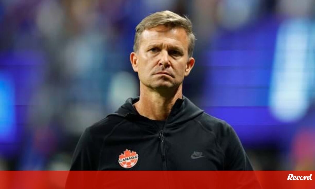 <![CDATA[ Gold Cup: Canadá é travado por um empate com... Curaçao ]]>