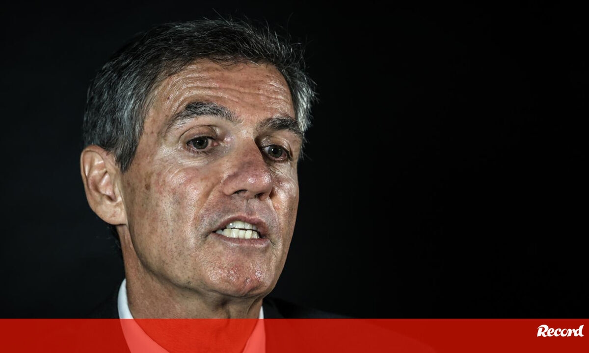 <![CDATA[ João Noronha Lopes em entrevista a Record: «Rui Costa desperdiçou uma oportunidade» ]]>