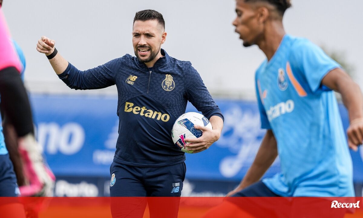 <![CDATA[ O arranque do FC Porto ao detalhe: Farioli ligou a ficha da energia e exigência ]]>